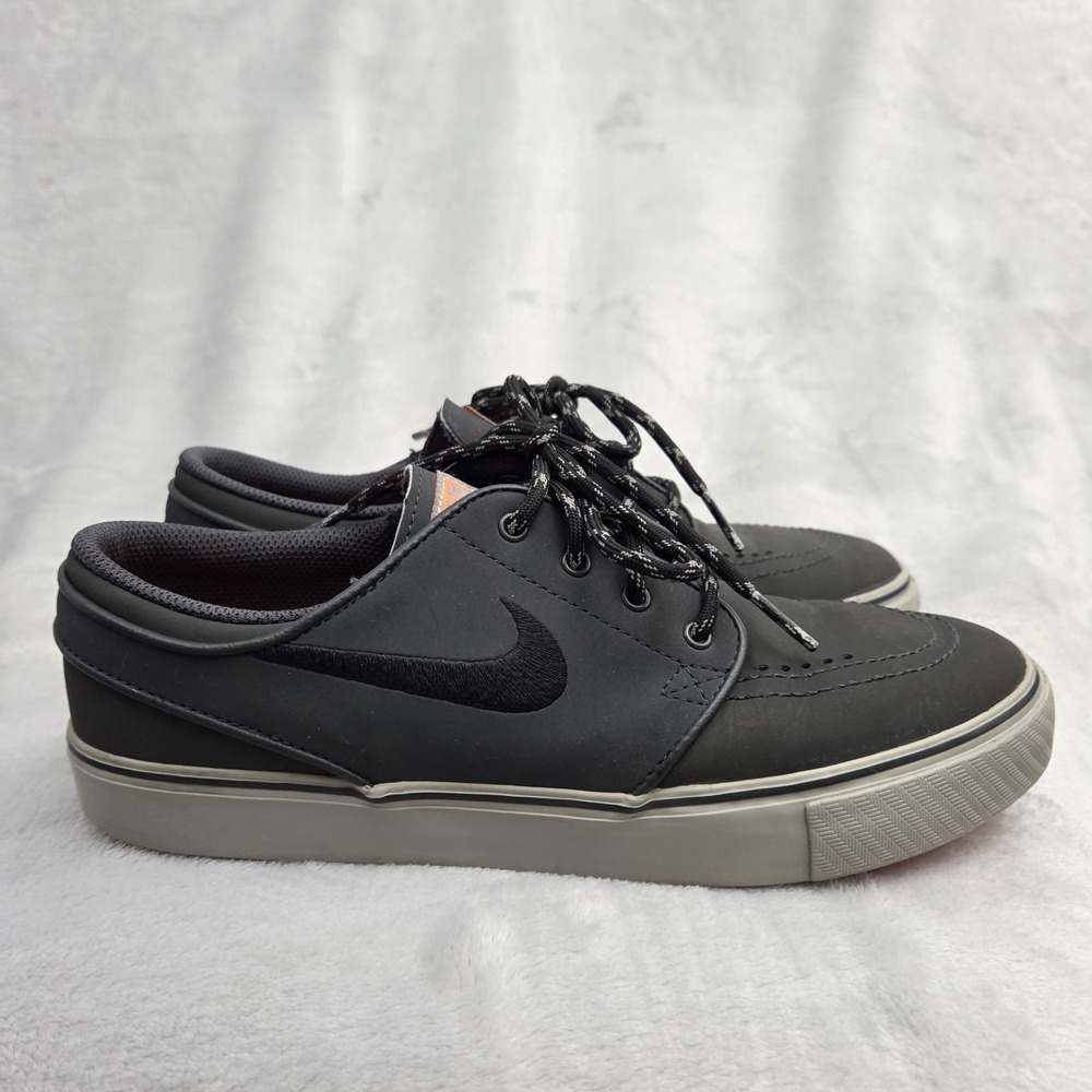 Nike SB Stefan Janoski Gray Black Athletic Sneaker Youth 6Y 704795-006 RARE HTF